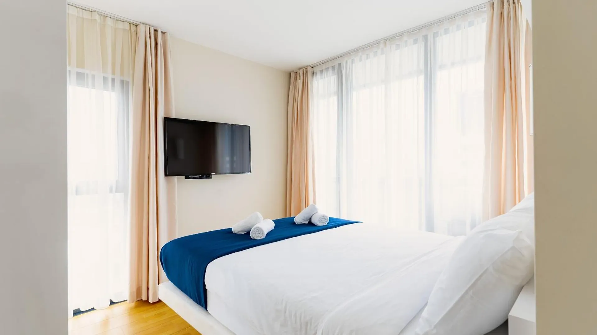 Sea View Hotel Orbi Batumi Apartment