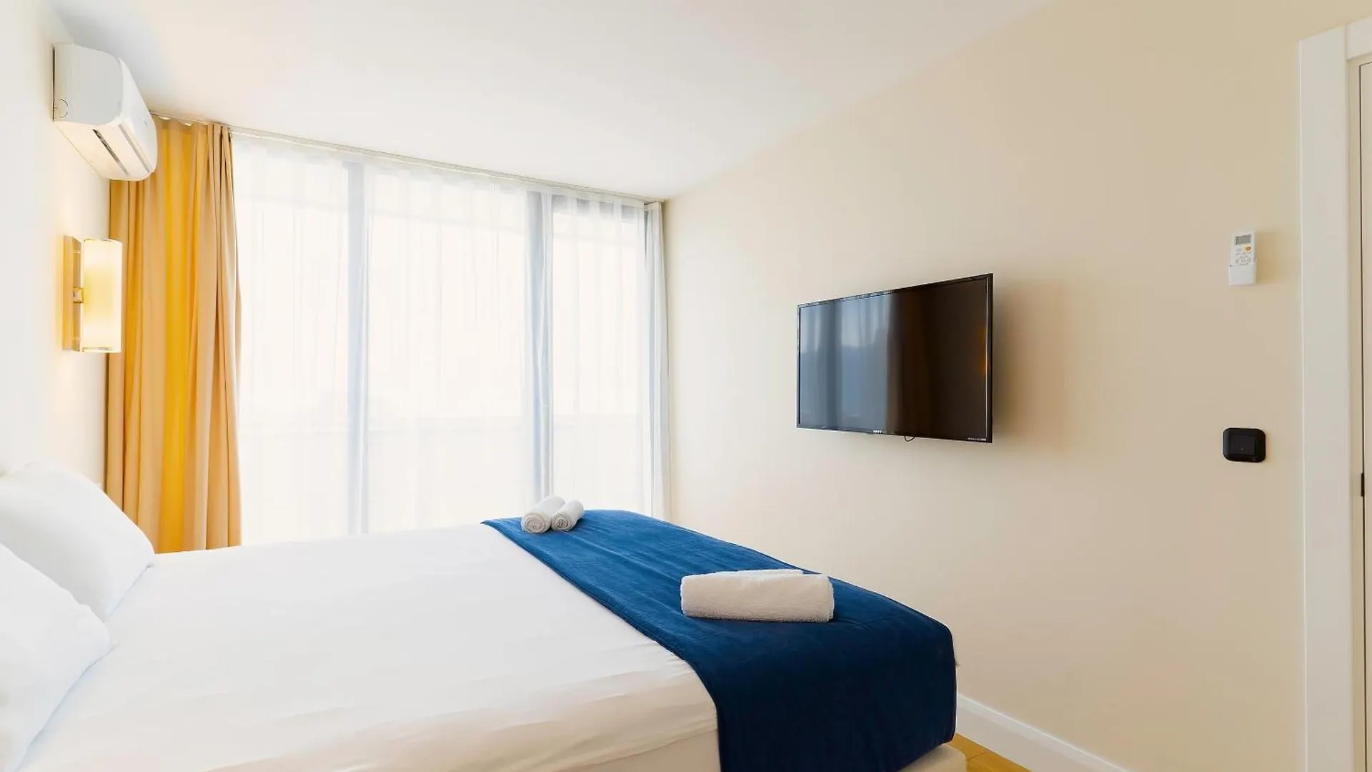 Sea View Hotel Orbi Batumi Apartment